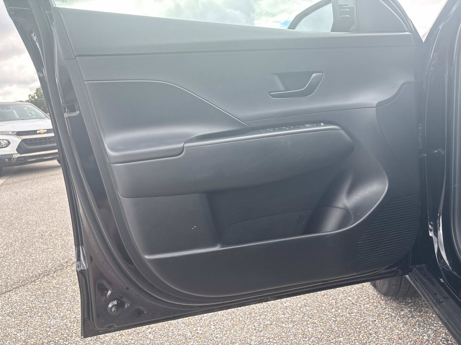 Used 2026 Abyss Black Pearl Hyundai SEL Sport image 13