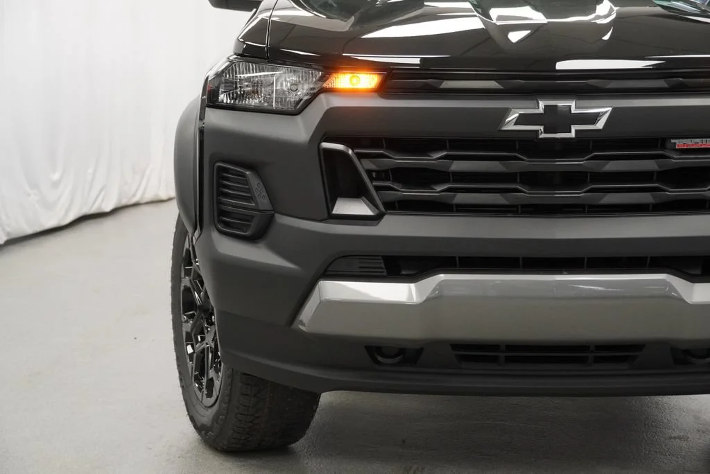 New 2026 Black Chevrolet Trail Boss image 31
