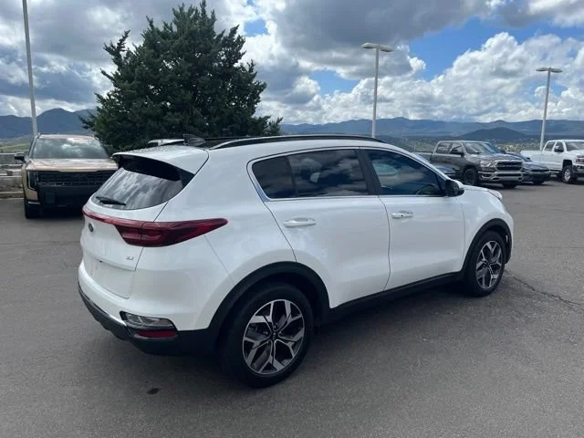 Certified Used 2022 Snow White Pearl Kia EX image 8