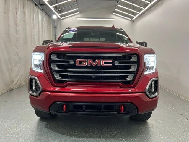 Used 2021 Red GMC AT4 image 3