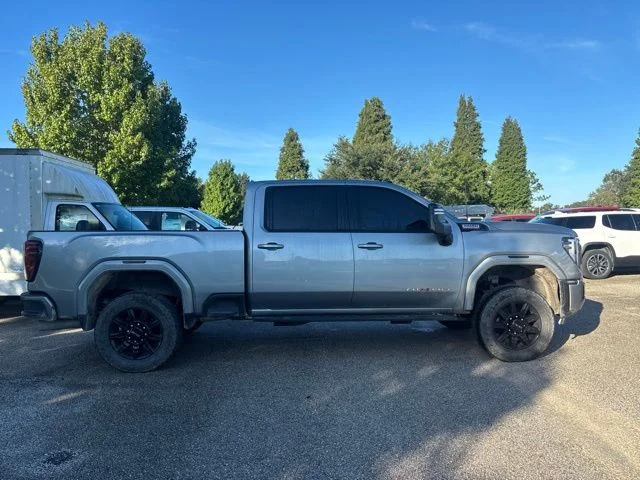 Used 2024 Silver GMC AT4 image 4