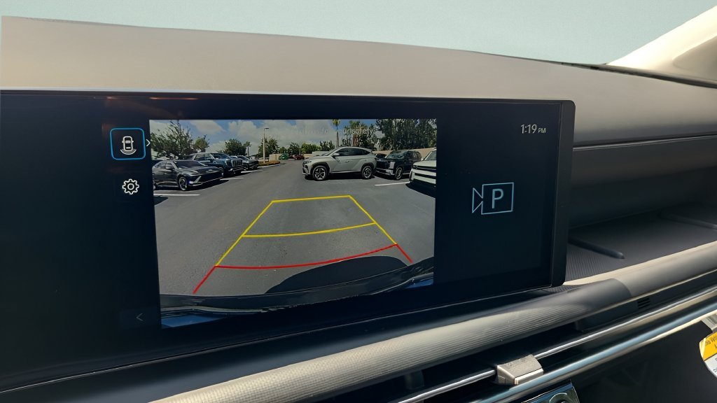 Used 2026 Green Hyundai SEL image 40