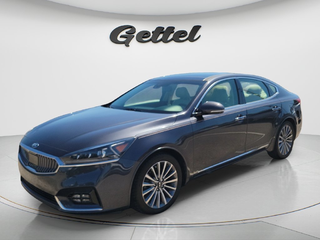 2017 Kia Cadenza