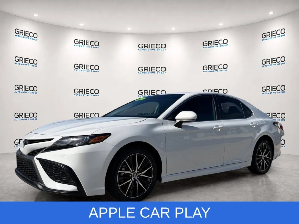 Used 2023 White Toyota SE image 3