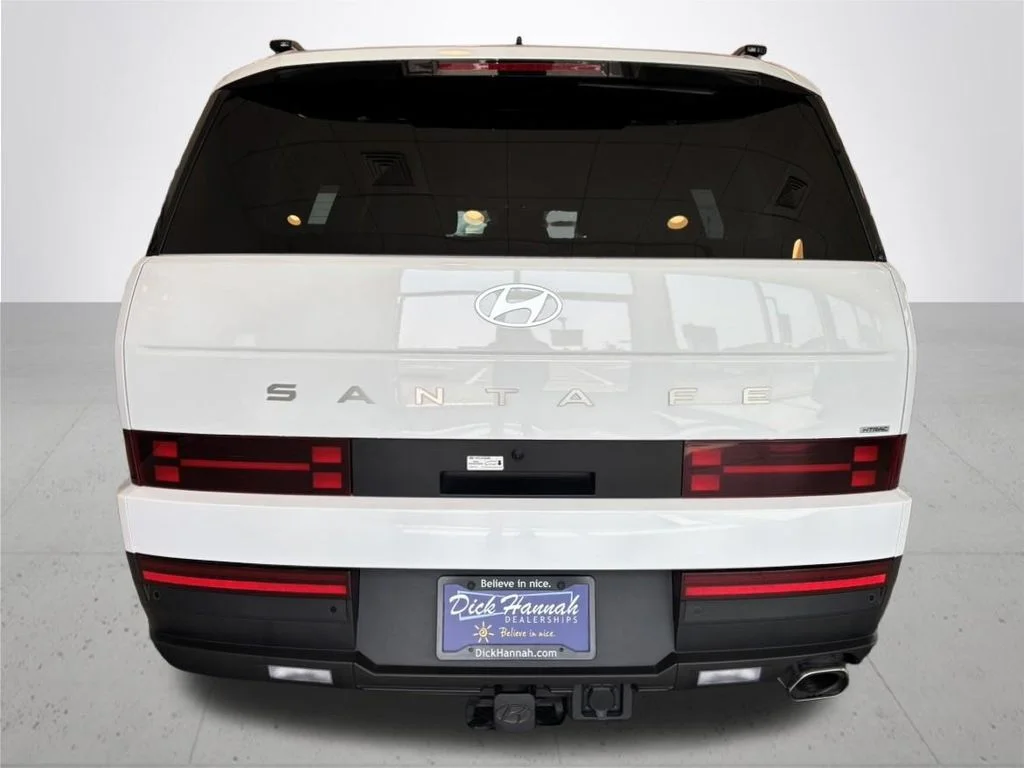 Used 2025 White Hyundai SEL image 7