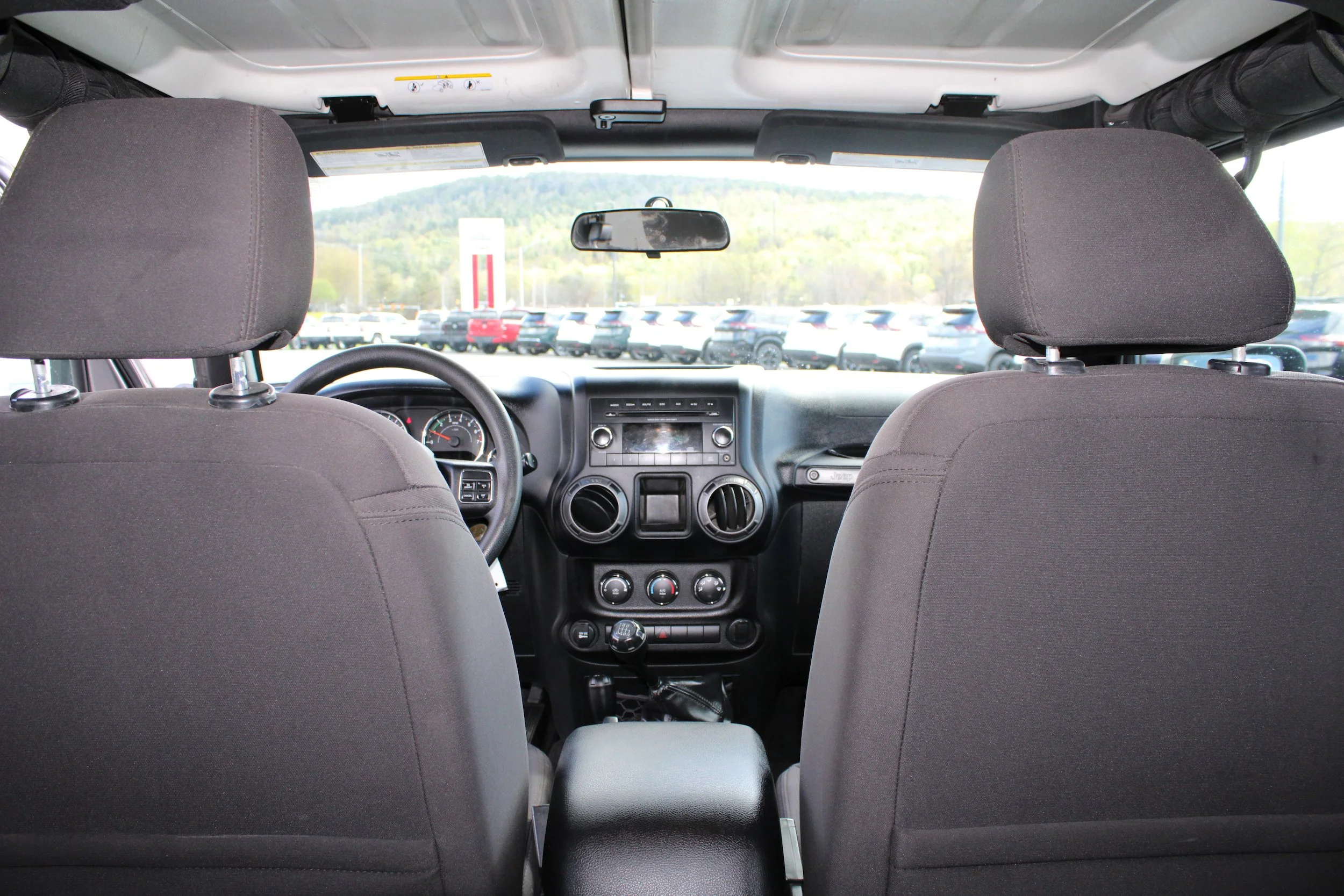 Used 2017 Granite Crystal Metallic Clearcoat Jeep Sport image 13