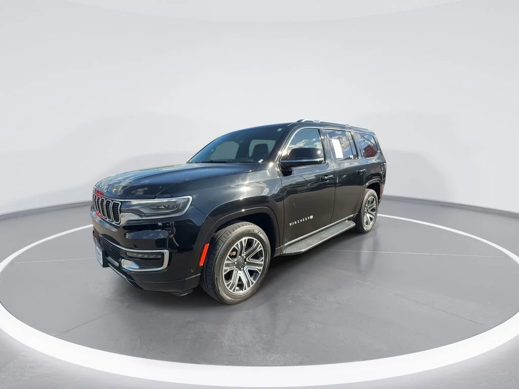 Used 2023 Black Jeep Series II image 4