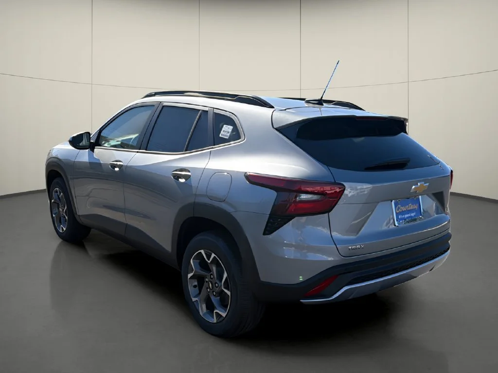 New 2026 Sterling Gray Metallic Chevrolet LT image 5