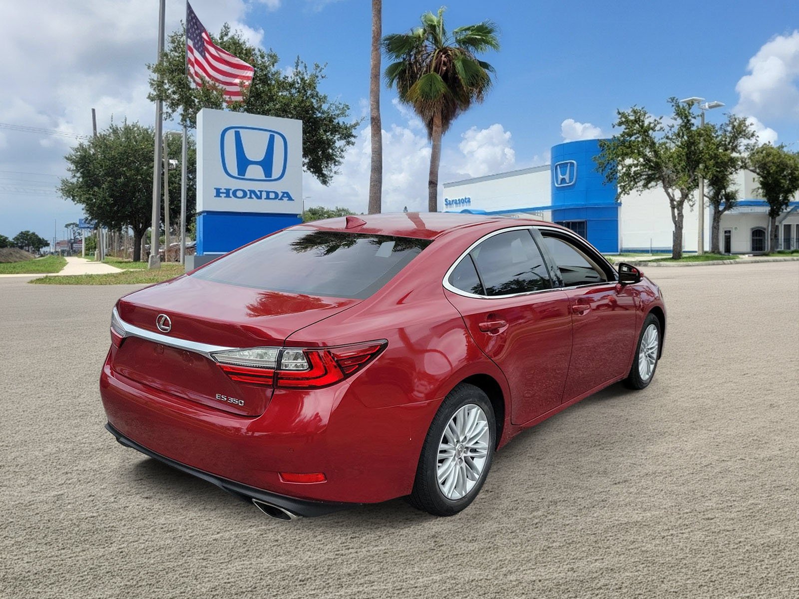 Used 2016 Matador Red Mica Lexus 350 image 5