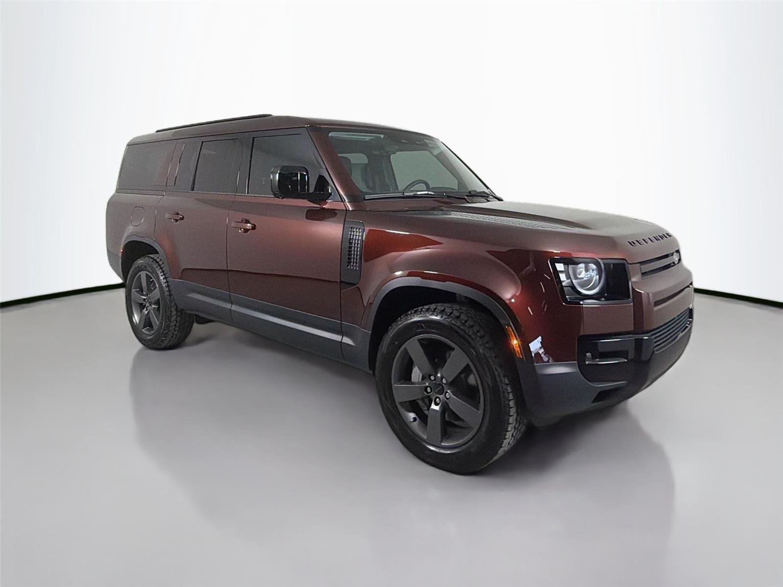 New 2026 SEDONA RED Land Rover S image 3