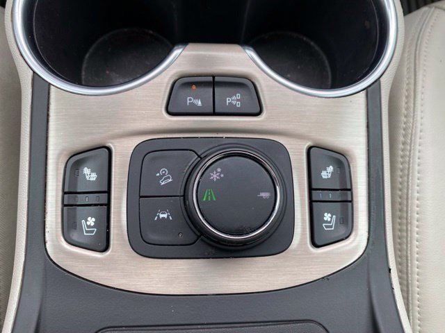 Used 2018 Gray GMC Denali image 25