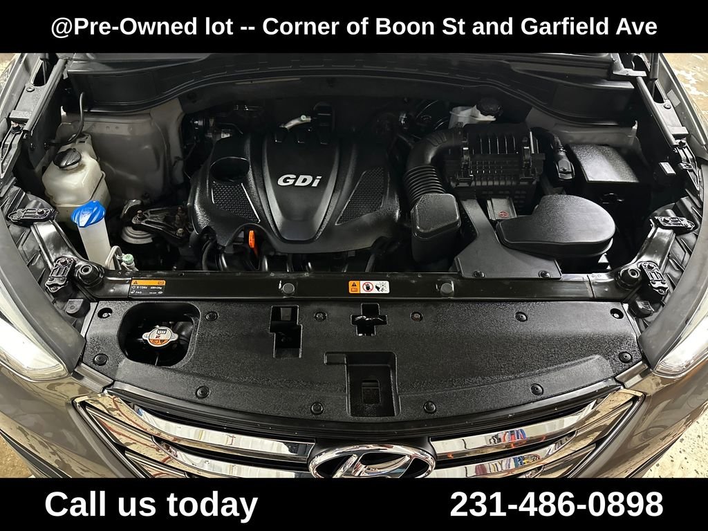 Used 2014 Gray Hyundai Base image 10