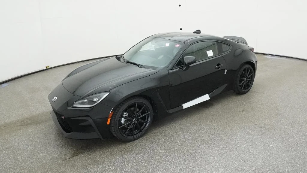 New 2025 Toyota GR86 GR86 Premium 2+2 COUPE 6 SPD A/T in Winston