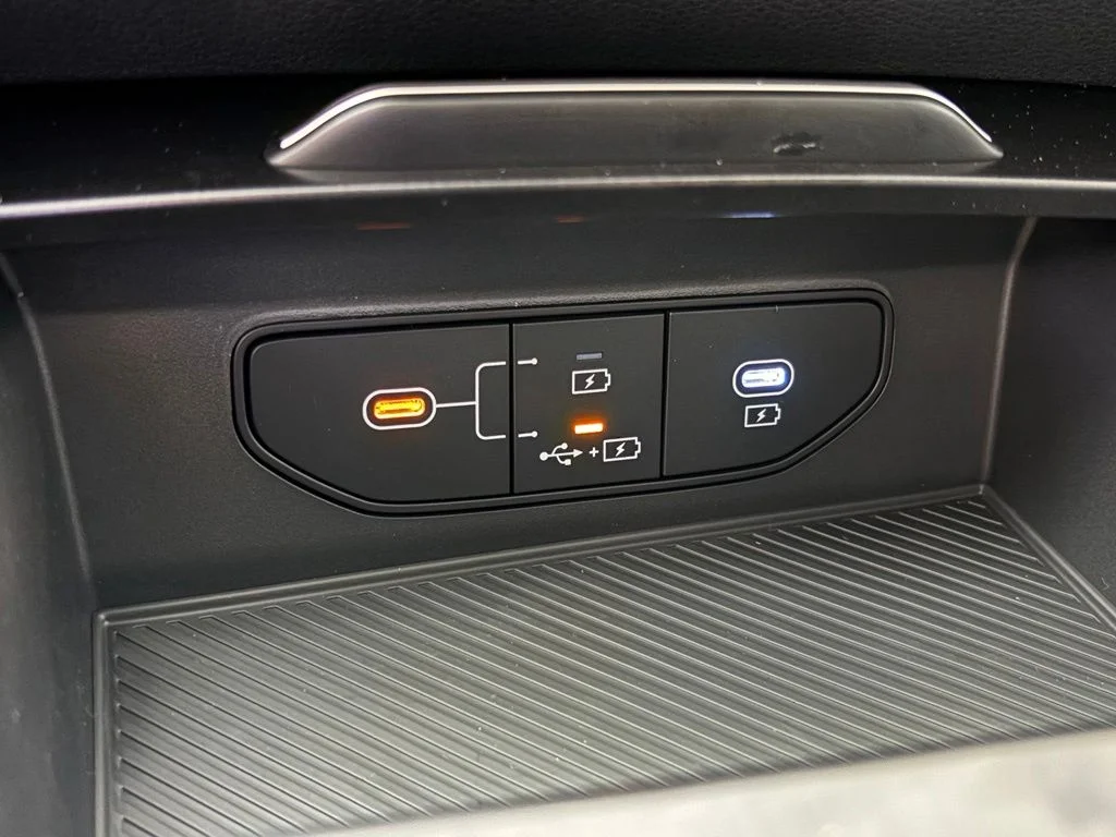 New 2027 Gravity Gray Kia LX image 27