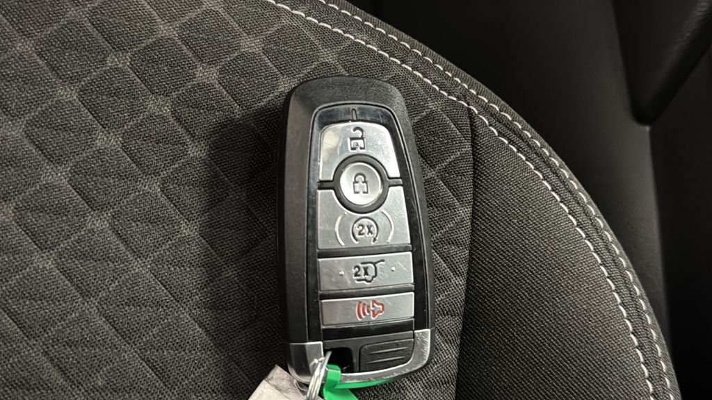 Used 2024 Agate Black Metallic Ford Active image 35