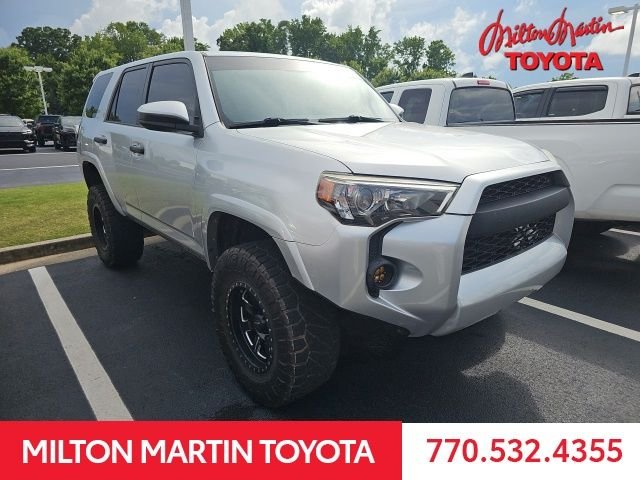 2016 Toyota 4Runner SR5 4x4 V6's photo