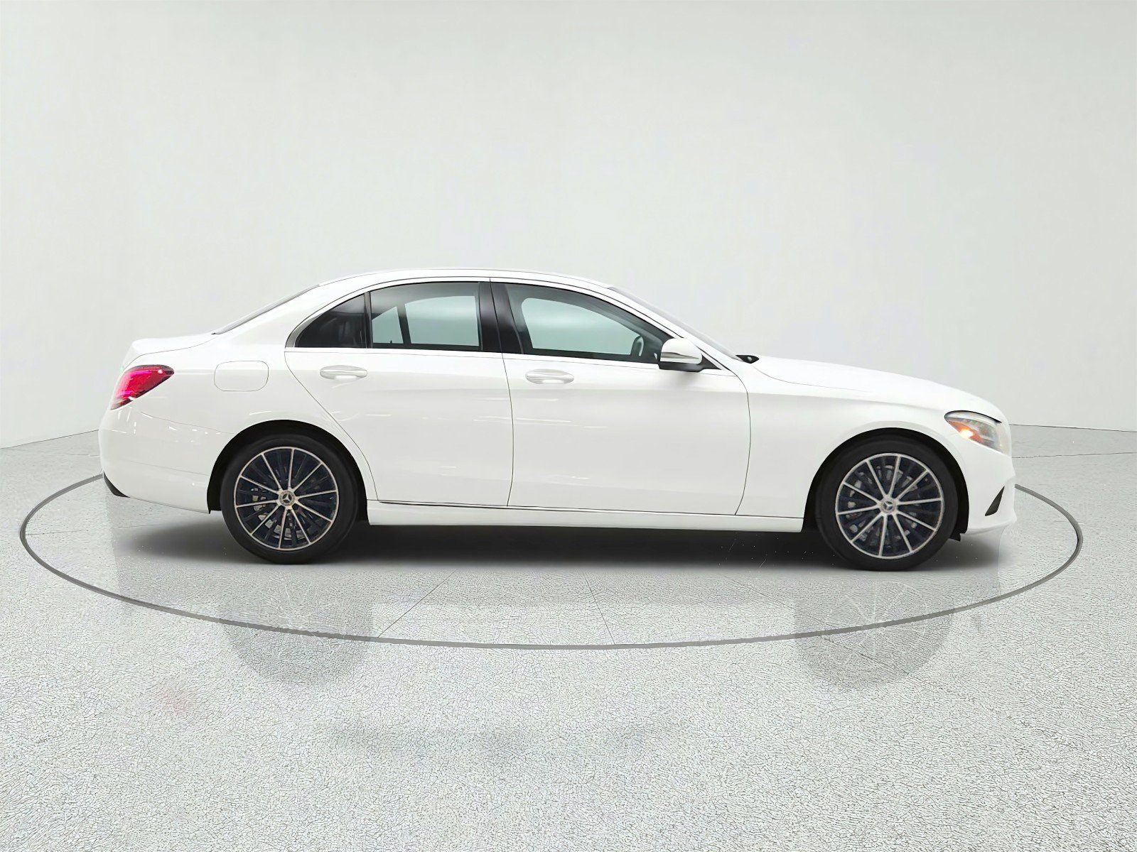 Used 2019 Polar White Mercedes-Benz C 300 Sedan image 4
