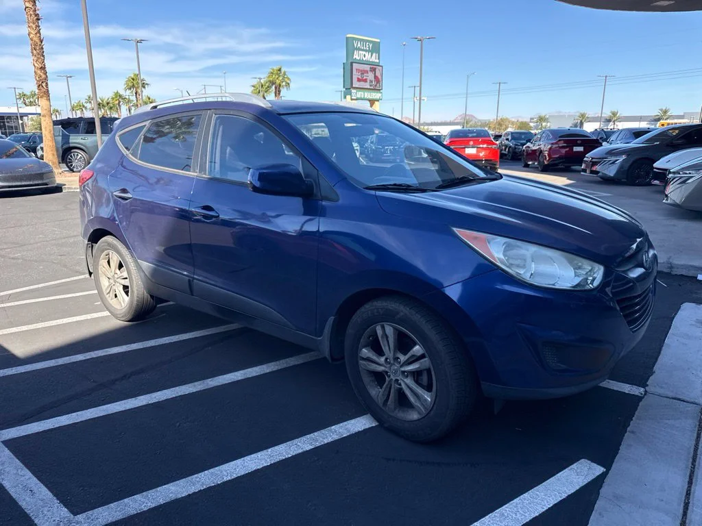 Used 2011 Blue Hyundai GLS image 5