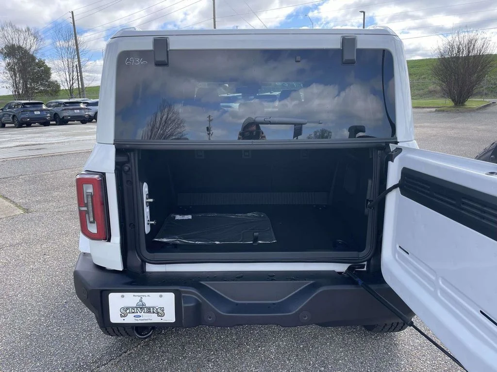 New 2026 White Ford Outer Banks image 10