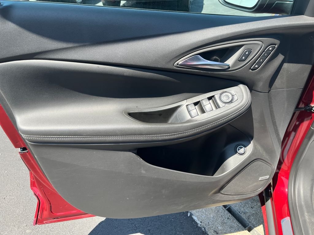 Used 2024 Red Buick Avenir image 11