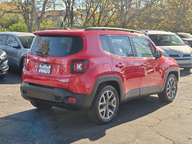 Used 2017 Red Jeep Latitude image 7