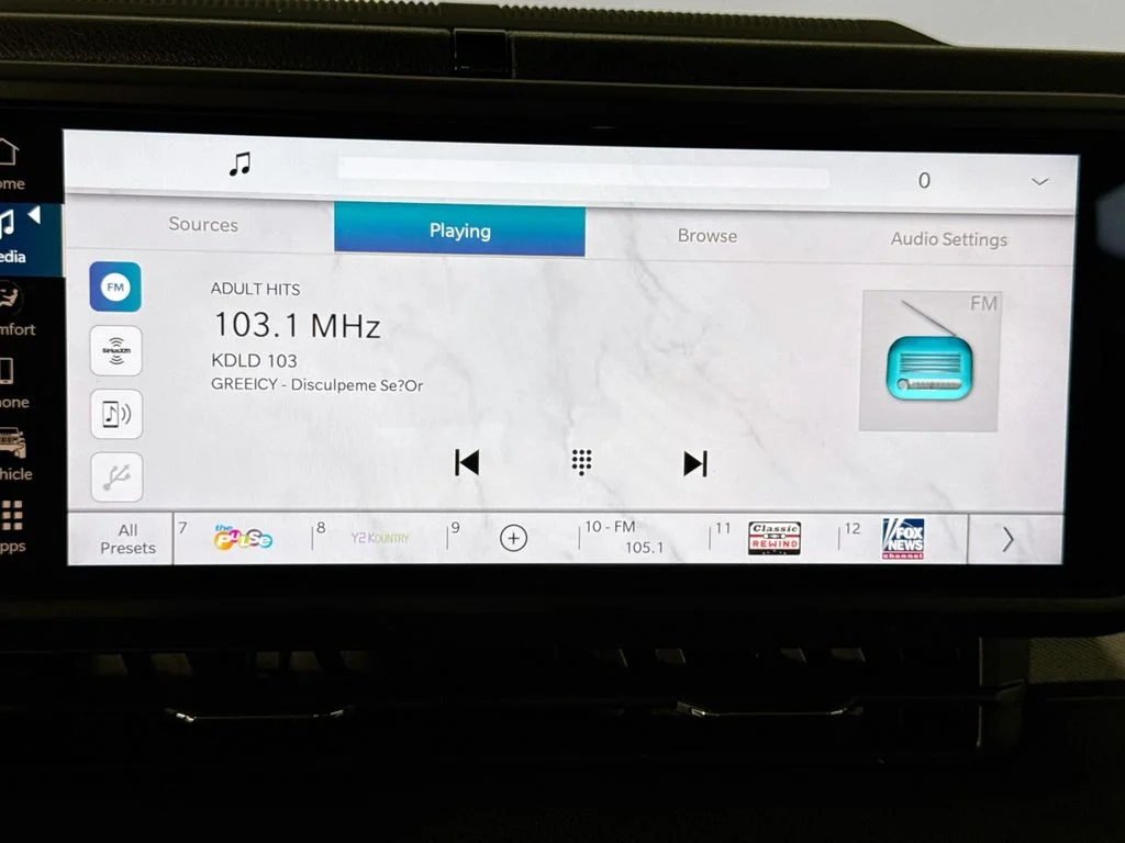 Used 2025 Gray Jeep Willys 4xe image 15