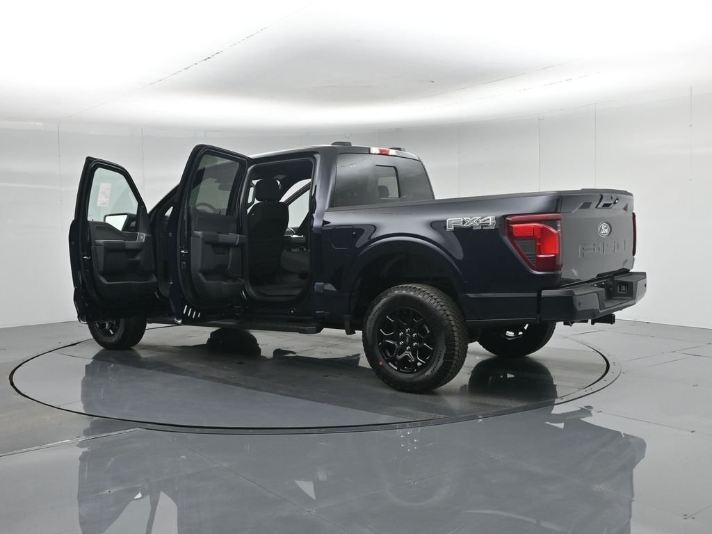 New 2026 Antimatter Blue Metallic Ford XLT image 32