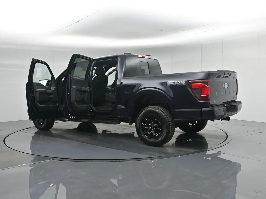 New 2026 Antimatter Blue Metallic Ford XLT image 32
