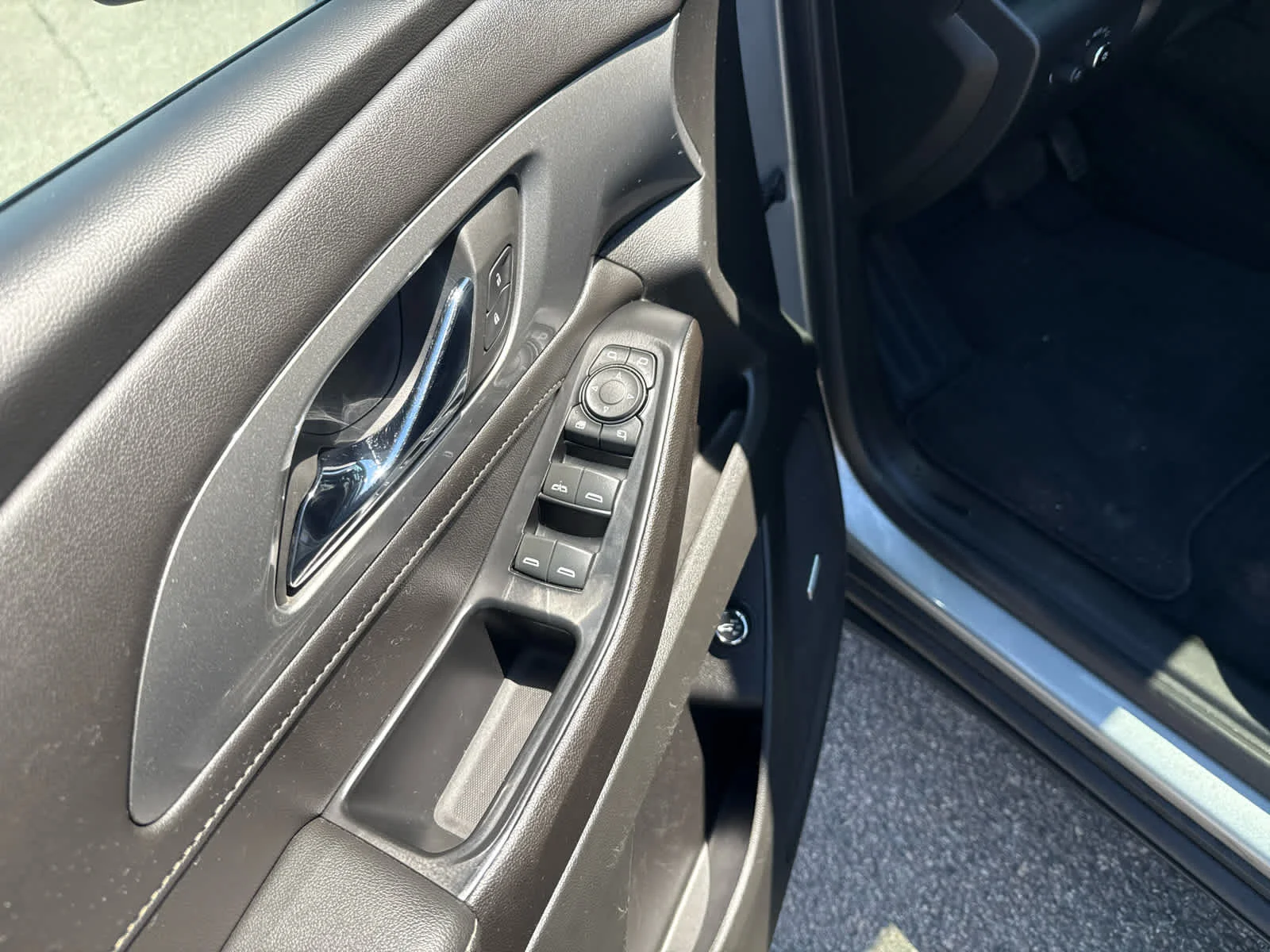 Certified Used 2023 Sterling Gray Metallic Chevrolet LT Leather image 13