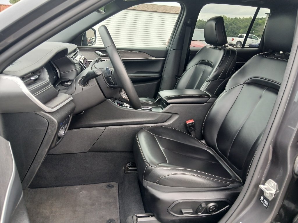 Used 2024 Baltic Gray Metallic Clearcoat Jeep 4xe image 12