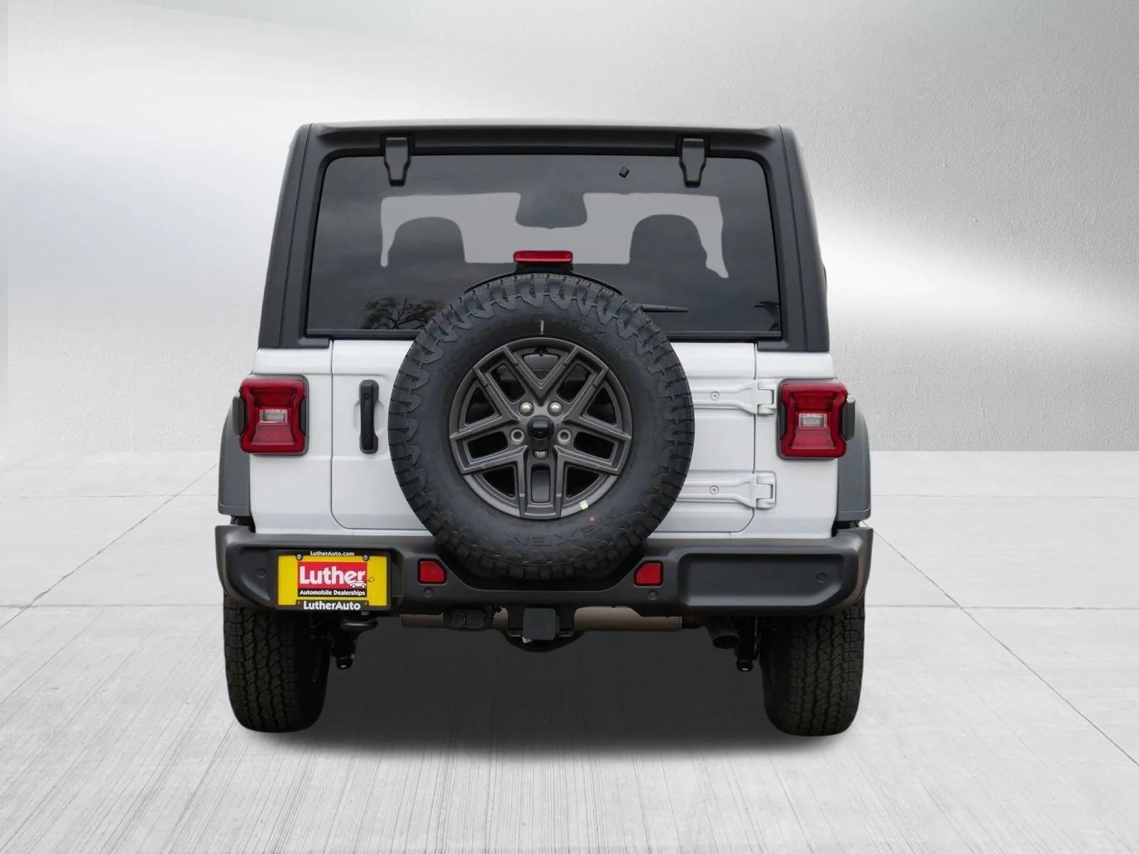 New 2026 Bright White Clear-Coat Exterior Paint Jeep Sport S image 6