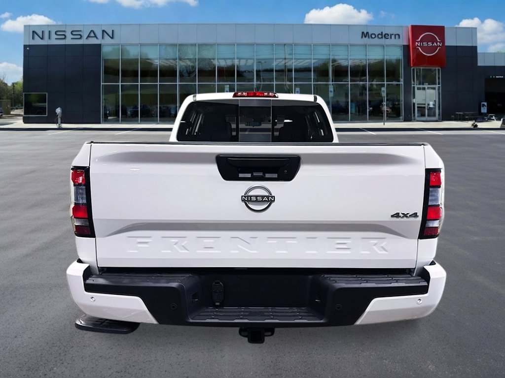 New 2026 Glacier White Nissan Crew Cab SV Long Bed image 4