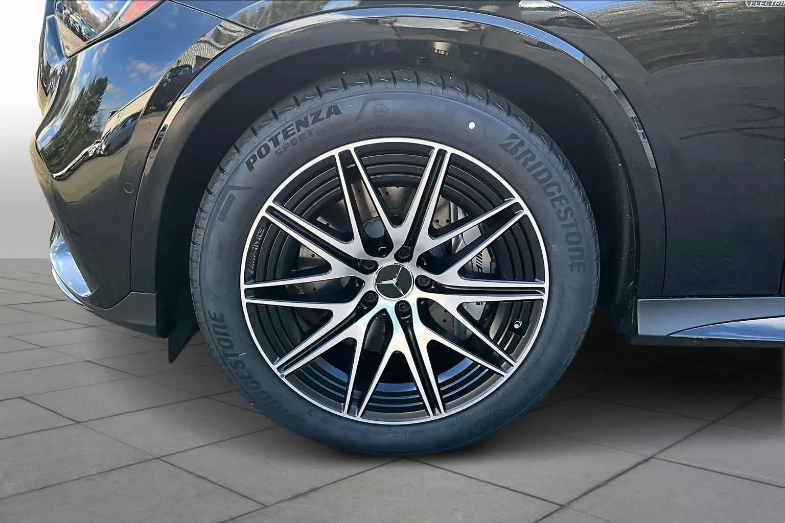 New 2026 Obsidian Black Metallic Mercedes-Benz AMG® GLC 43 image 16
