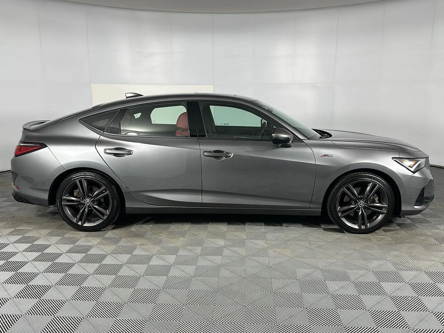 Used 2024 Liquid Carbon Metallic Acura w/Tech w/A-SPEC image 27