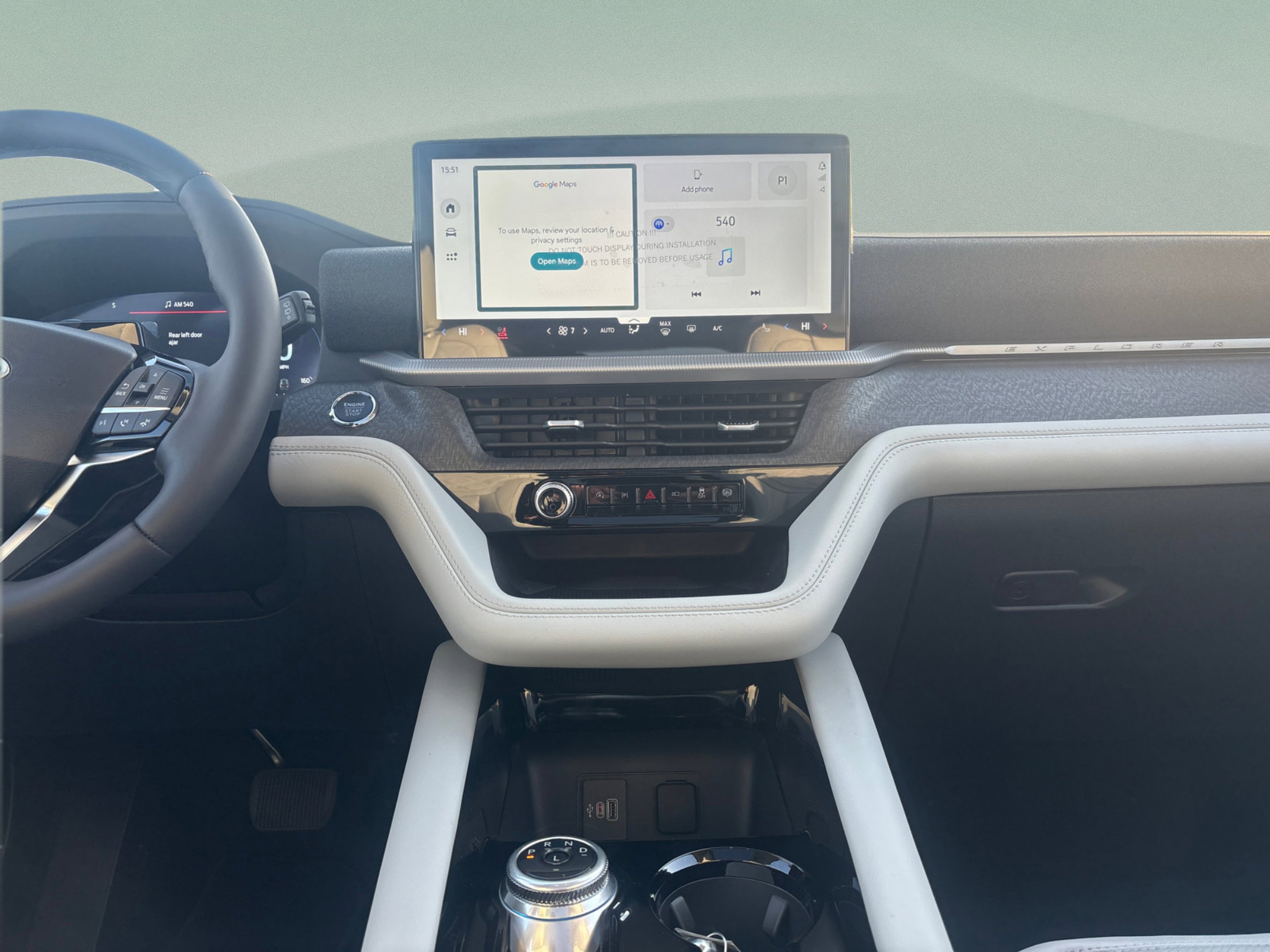 2026 Ford Explorer Platinum - Photo 14
