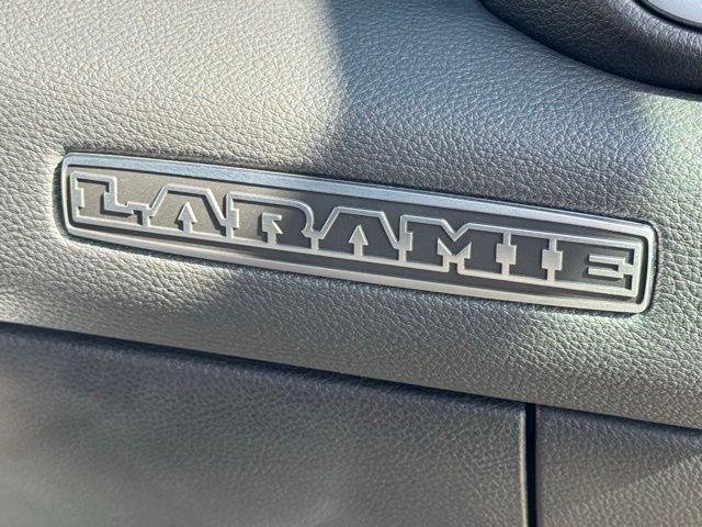 New 2026 Granite Crystal Metallic Clear-Coat Exterior Paint RAM LARAMIE image 30