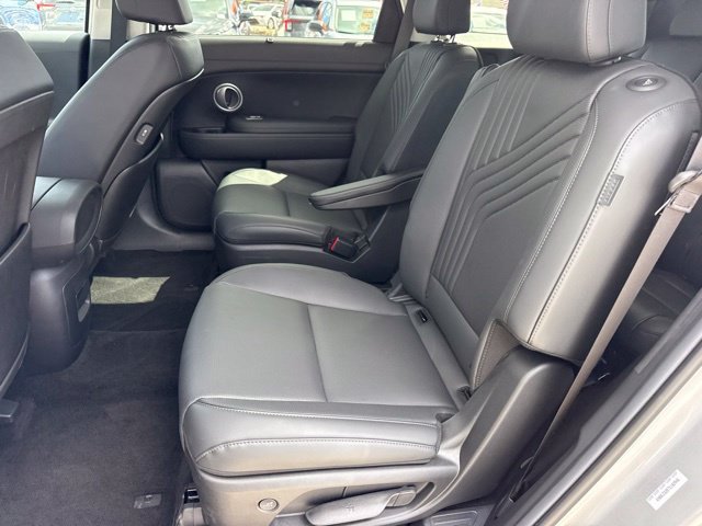 Used 2026 Silver Hyundai SEL image 13