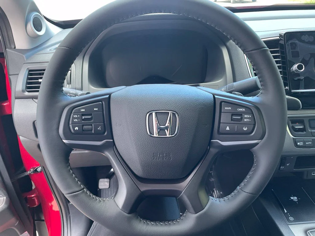 New 2026 Radiant Red Metallic II Honda RTL image 13