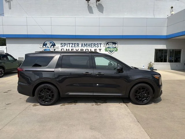 Used 2025 Gray Kia SX Prestige image 11