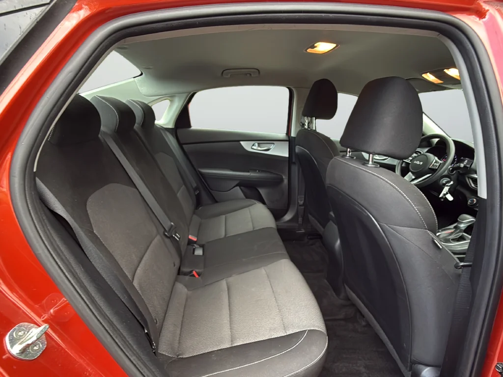 Used 2023 Red Kia LXS image 25