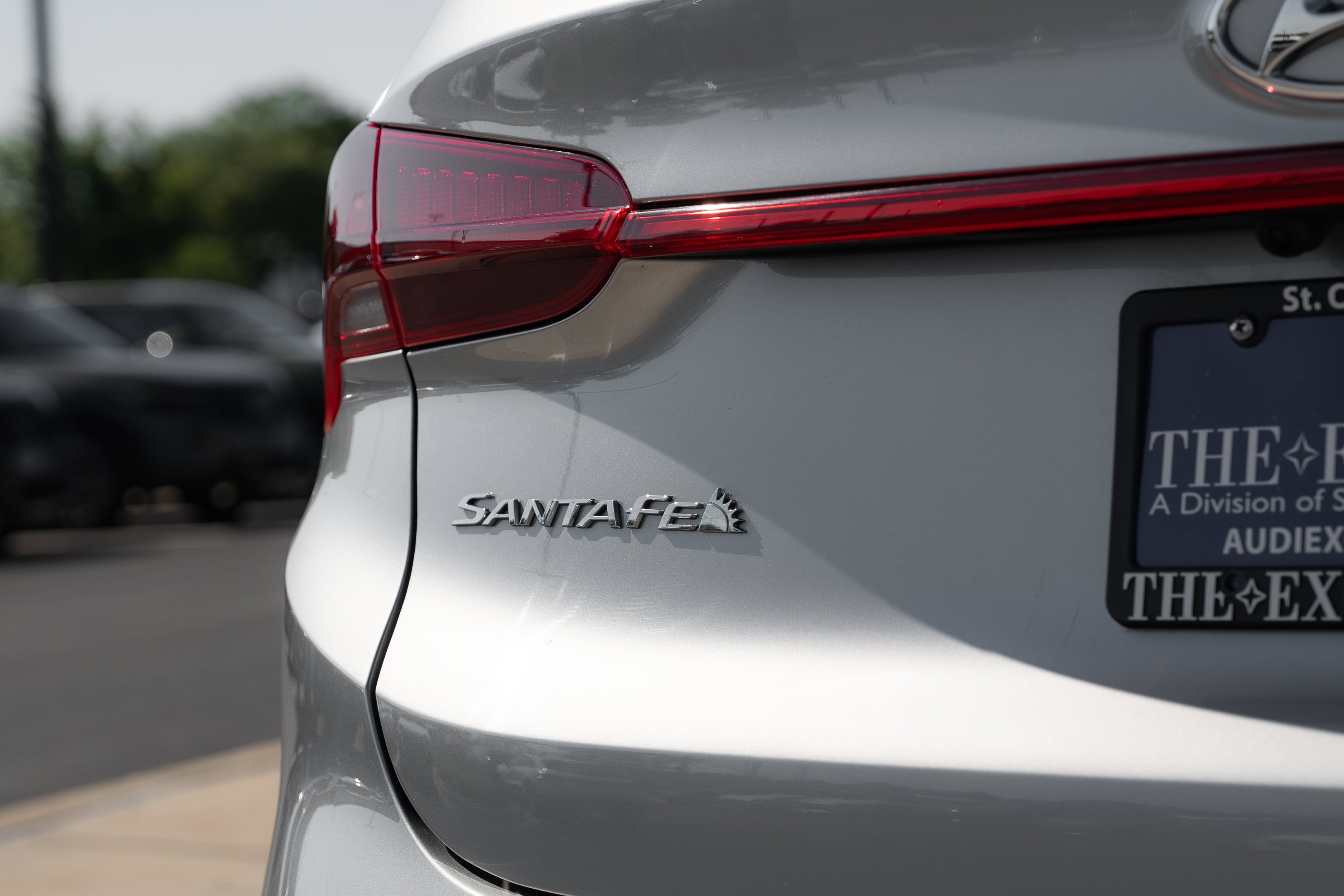 Used 2021 Shimmering Silver Hyundai SEL image 24