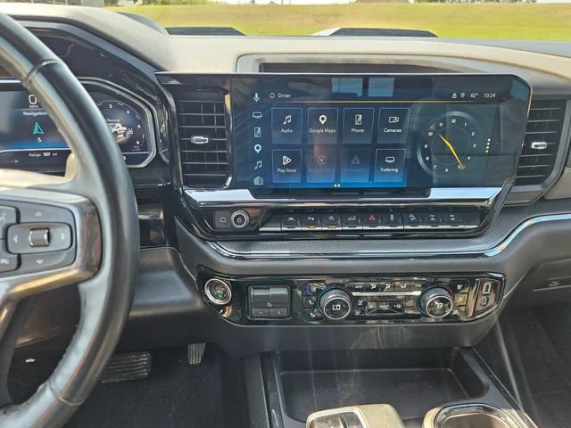 Used 2025 Black Chevrolet ZR2 image 17