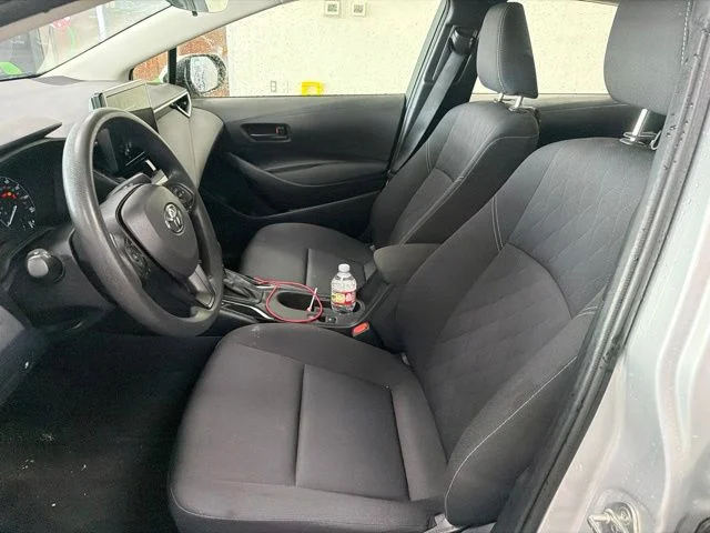 Used 2025 Silver Toyota LE image 9