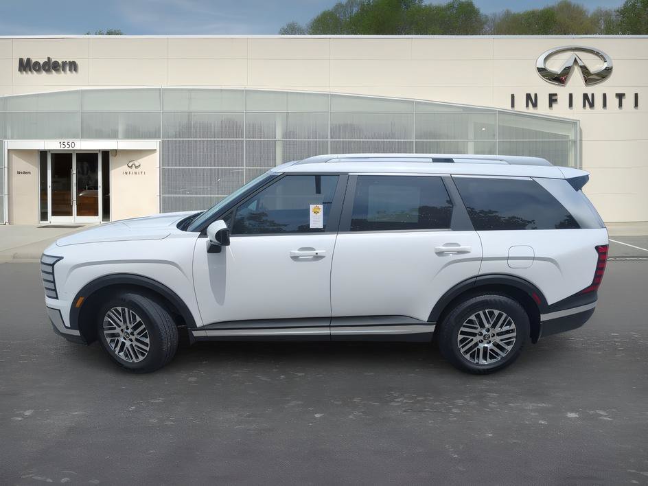 Used 2026 Creamy White Pearl Hyundai SEL 7P image 6