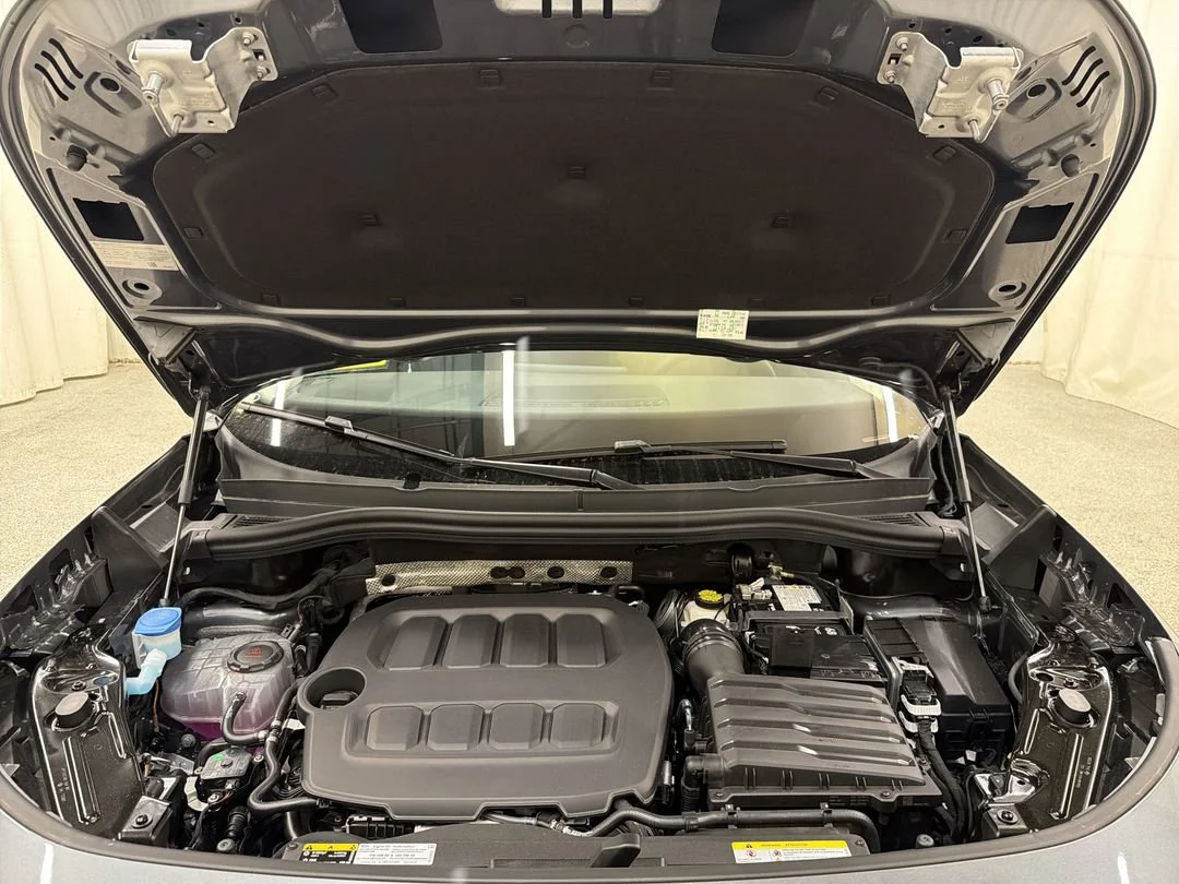 New 2026 Platinum Gray Metallic Volkswagen SE image 11