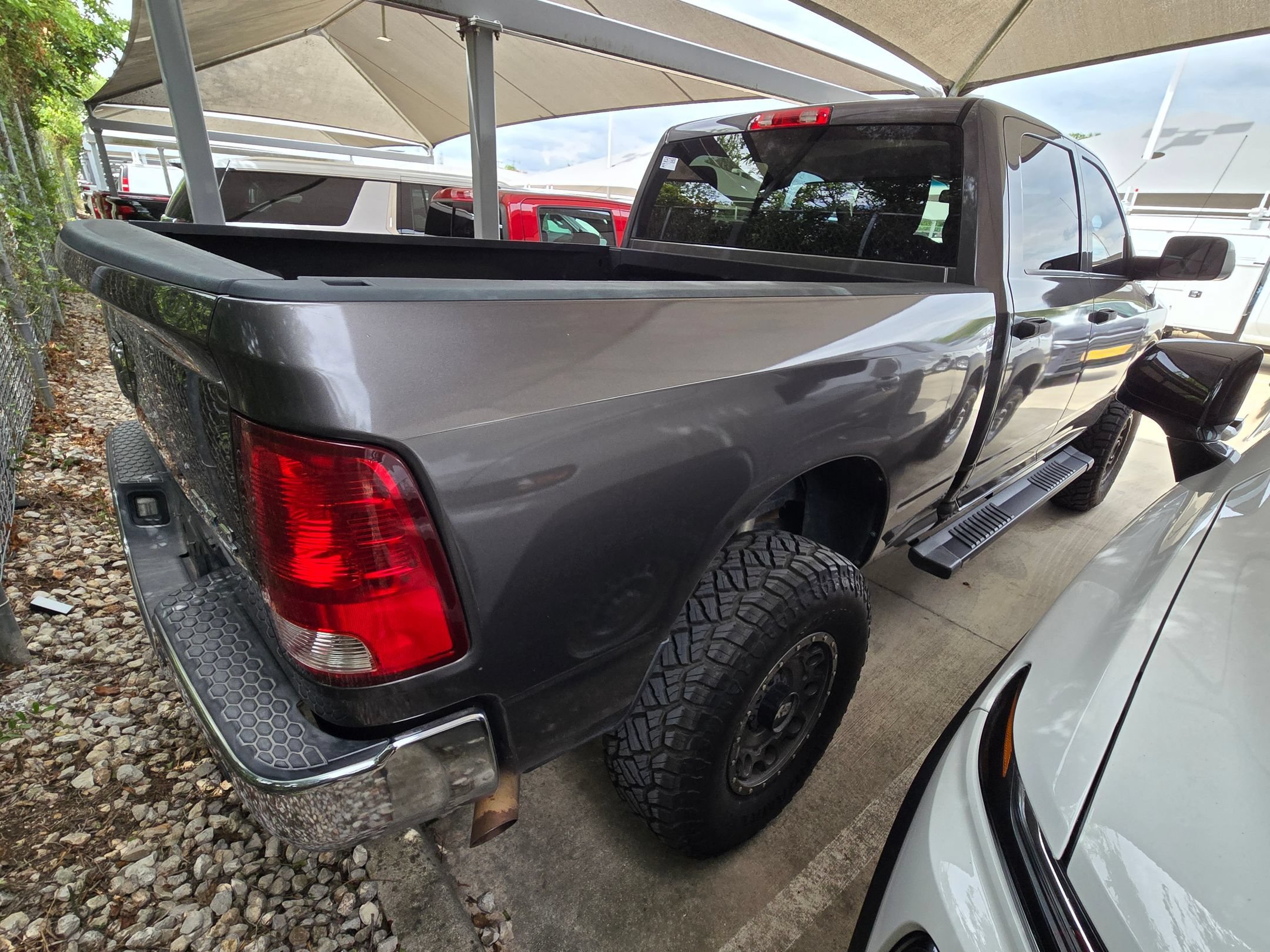 Used 2016 Gray RAM TRADESMAN image 7