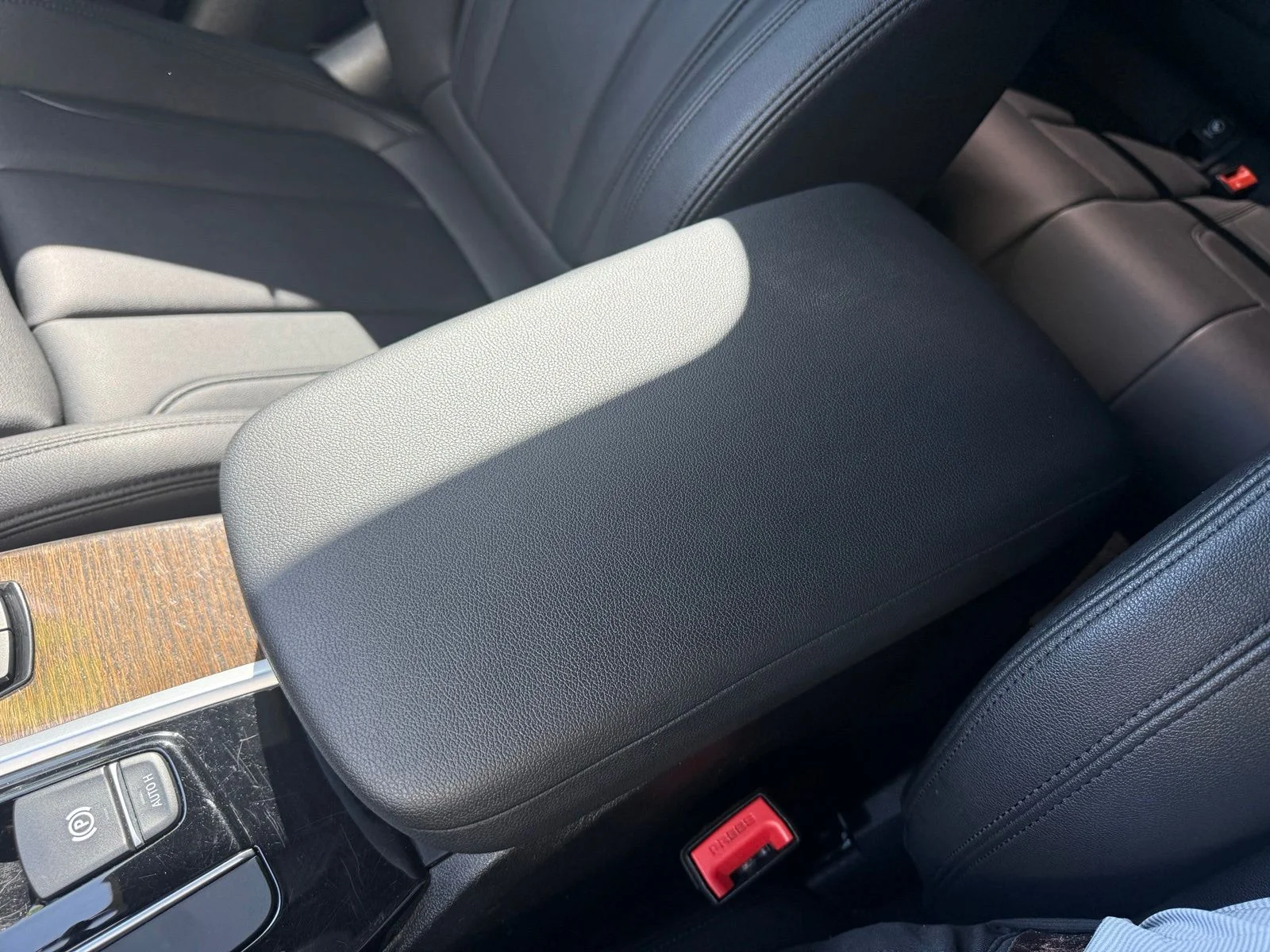 Used 2019 Gray BMW sDrive30i image 26