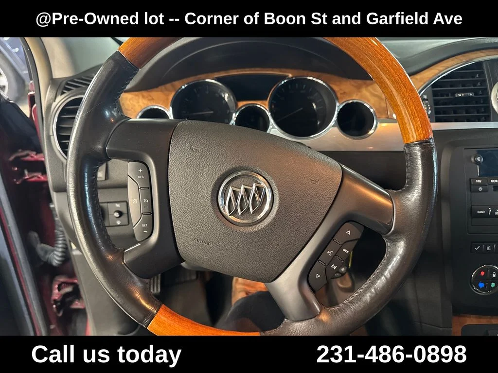 Used 2008 Red Buick CX image 20