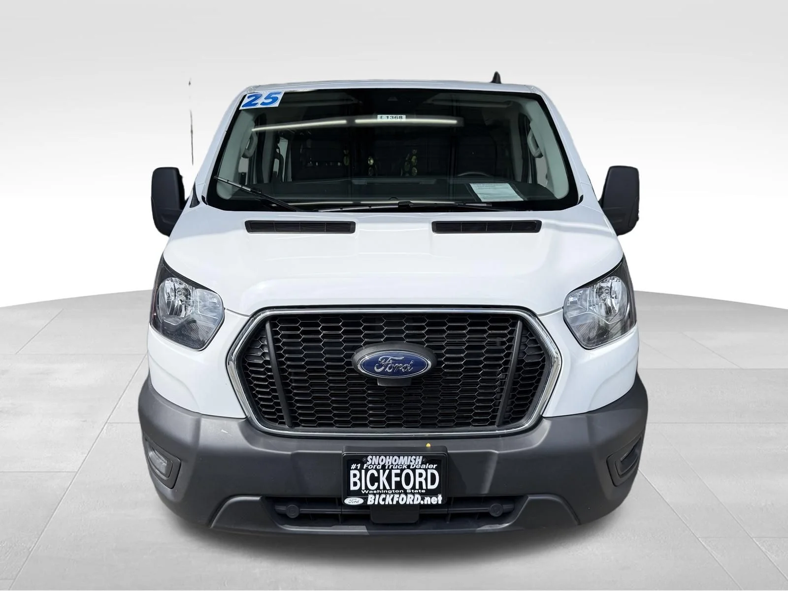 Used 2025 White Ford Base image 2
