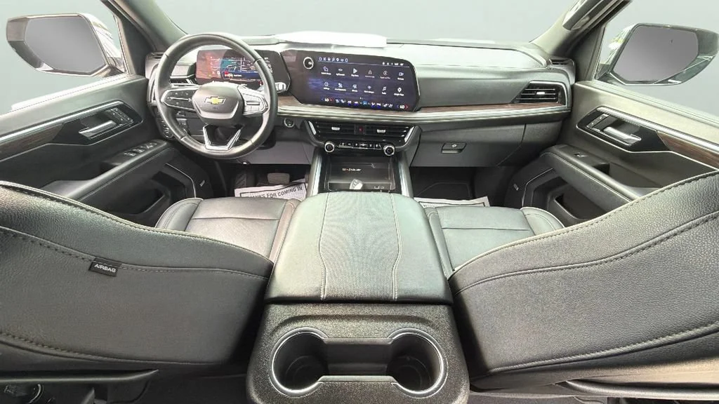 Used 2025 Dark Ash Metallic Chevrolet Premier image 34